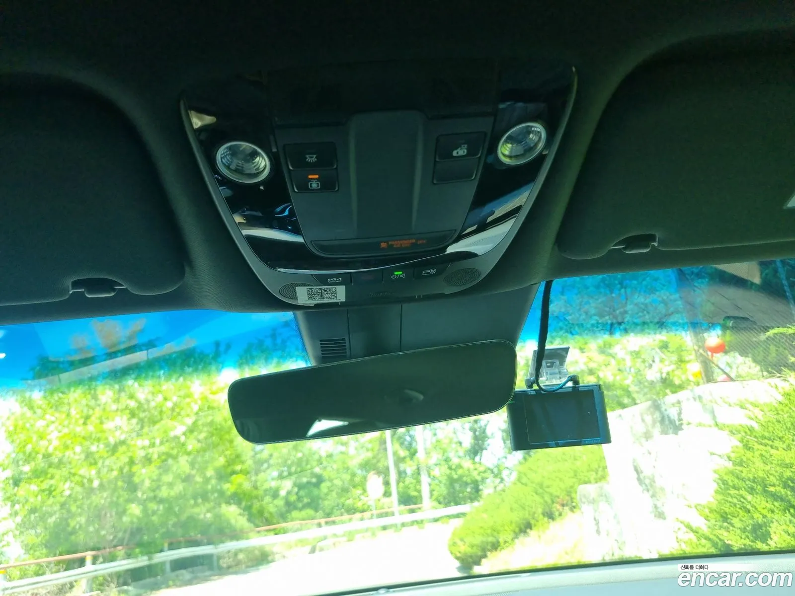 Kia K8 Hybrid 2021 — 10