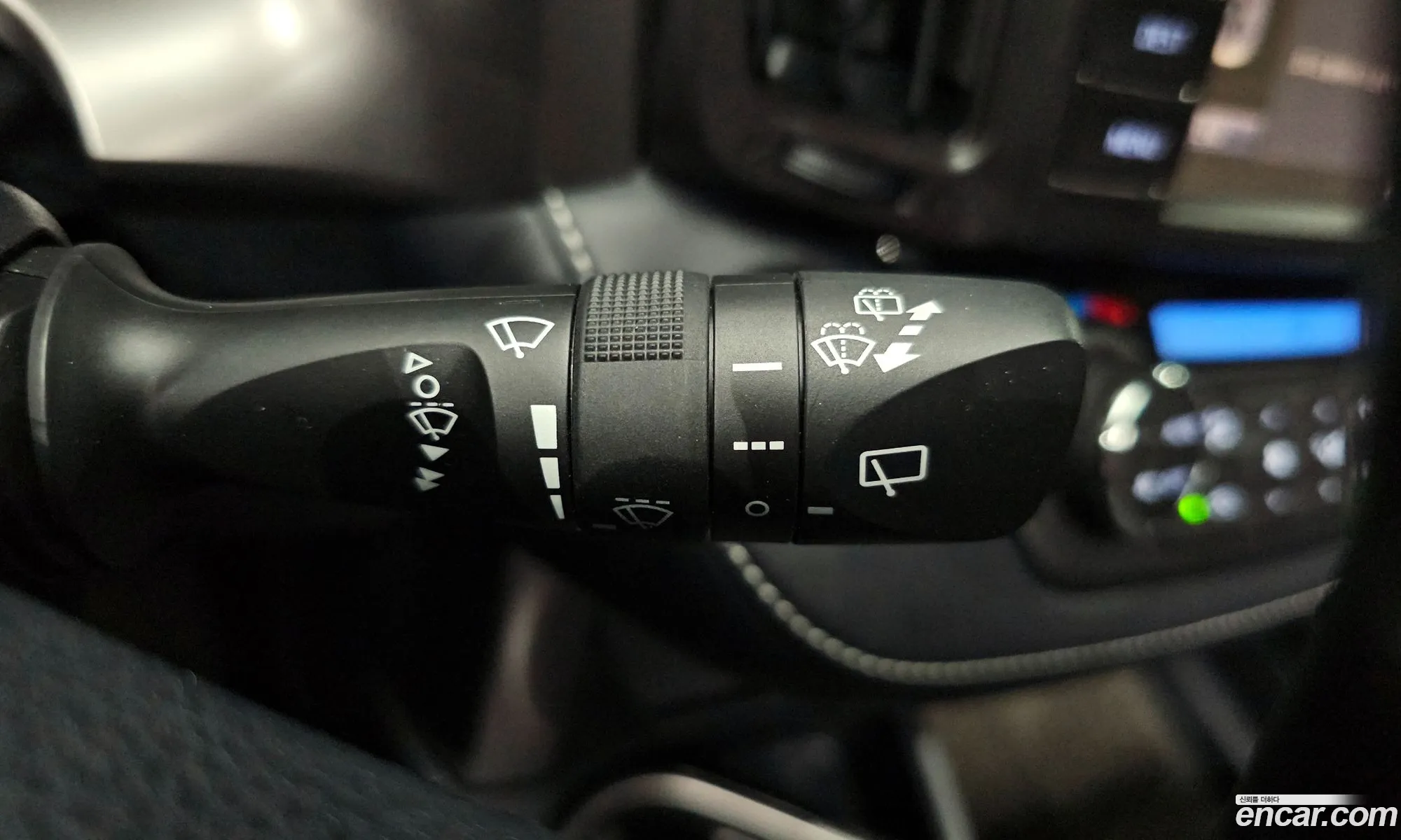 Toyota RAV4 2018 — 11