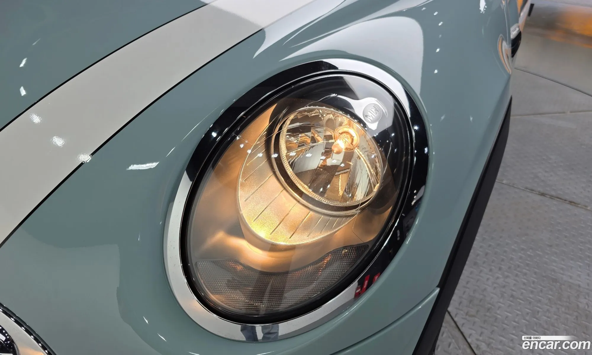 Mini Cooper 2018 WMWXP5103J2F94000 — 8