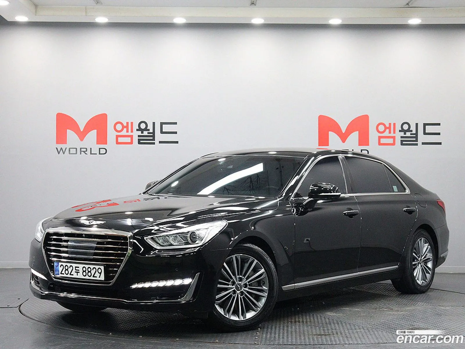 Genesis EQ900 2016 — 4