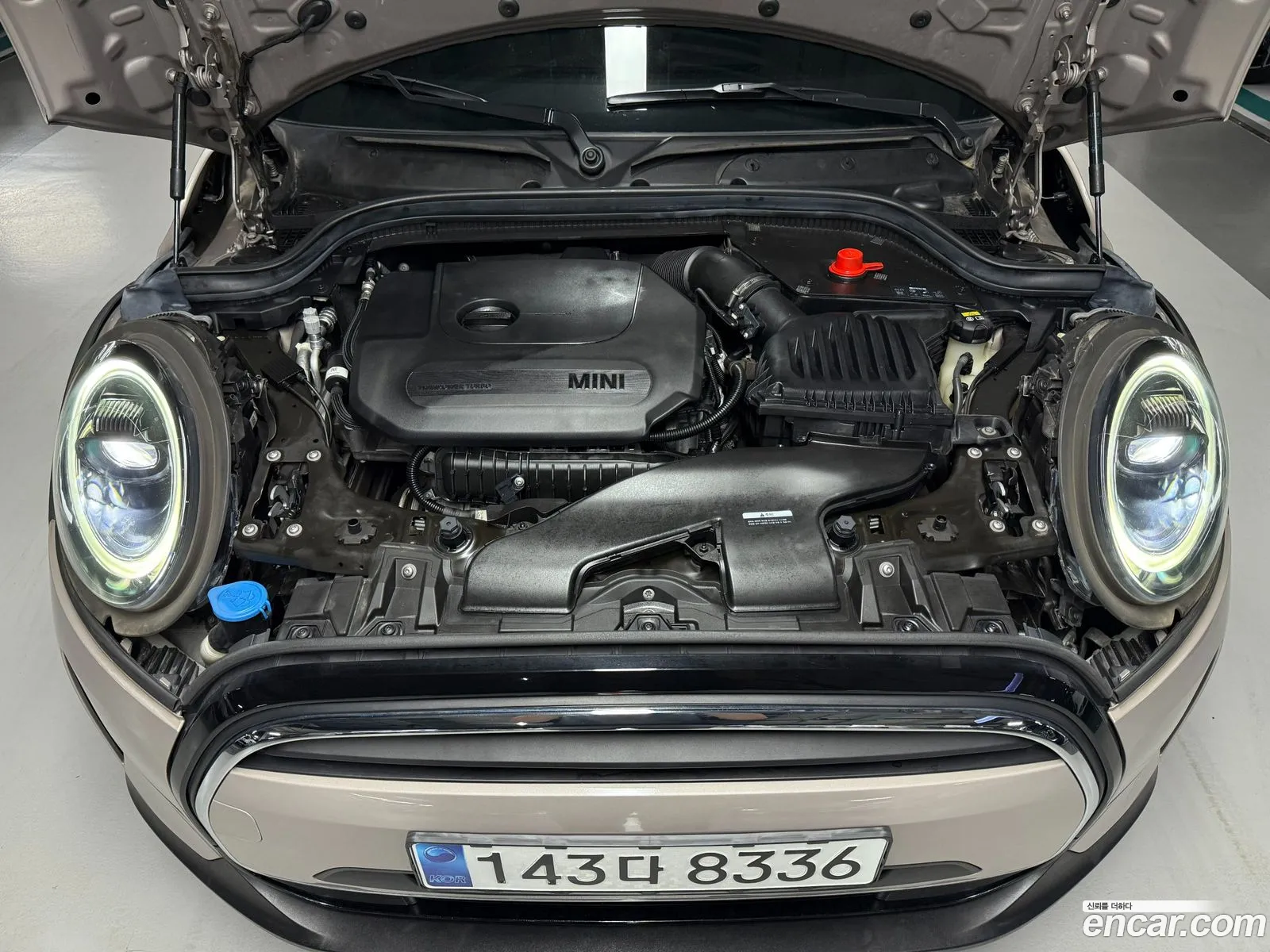 Mini Cooper 2021 — 2