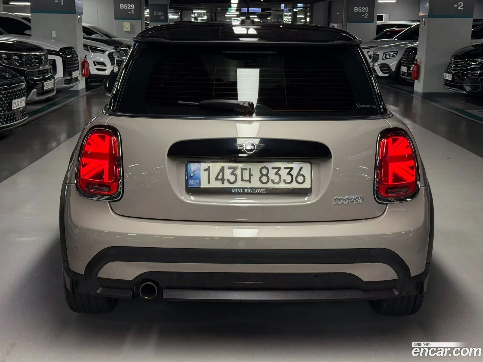 Mini Cooper 2021 — 4