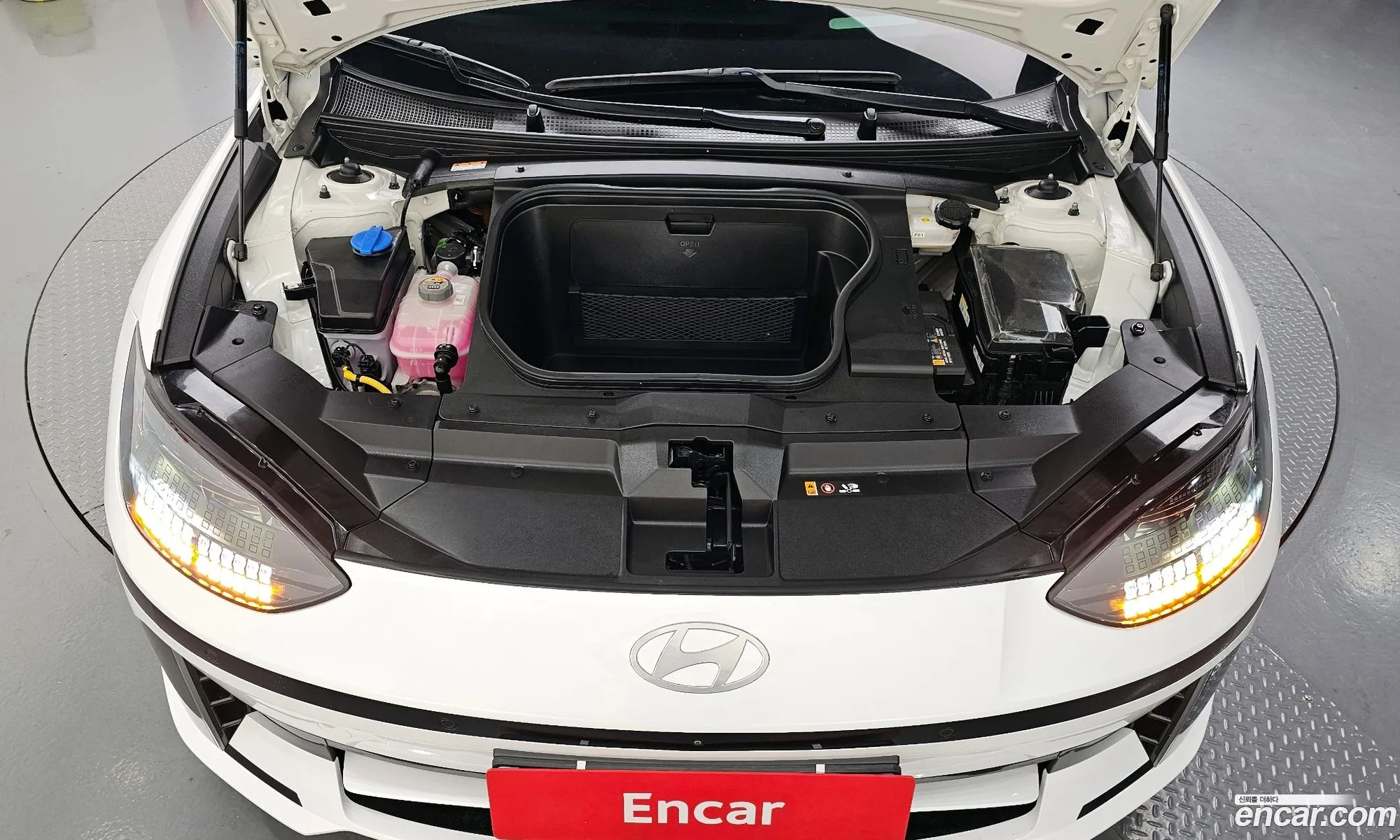 Hyundai Ioniq 6 2022 — 6