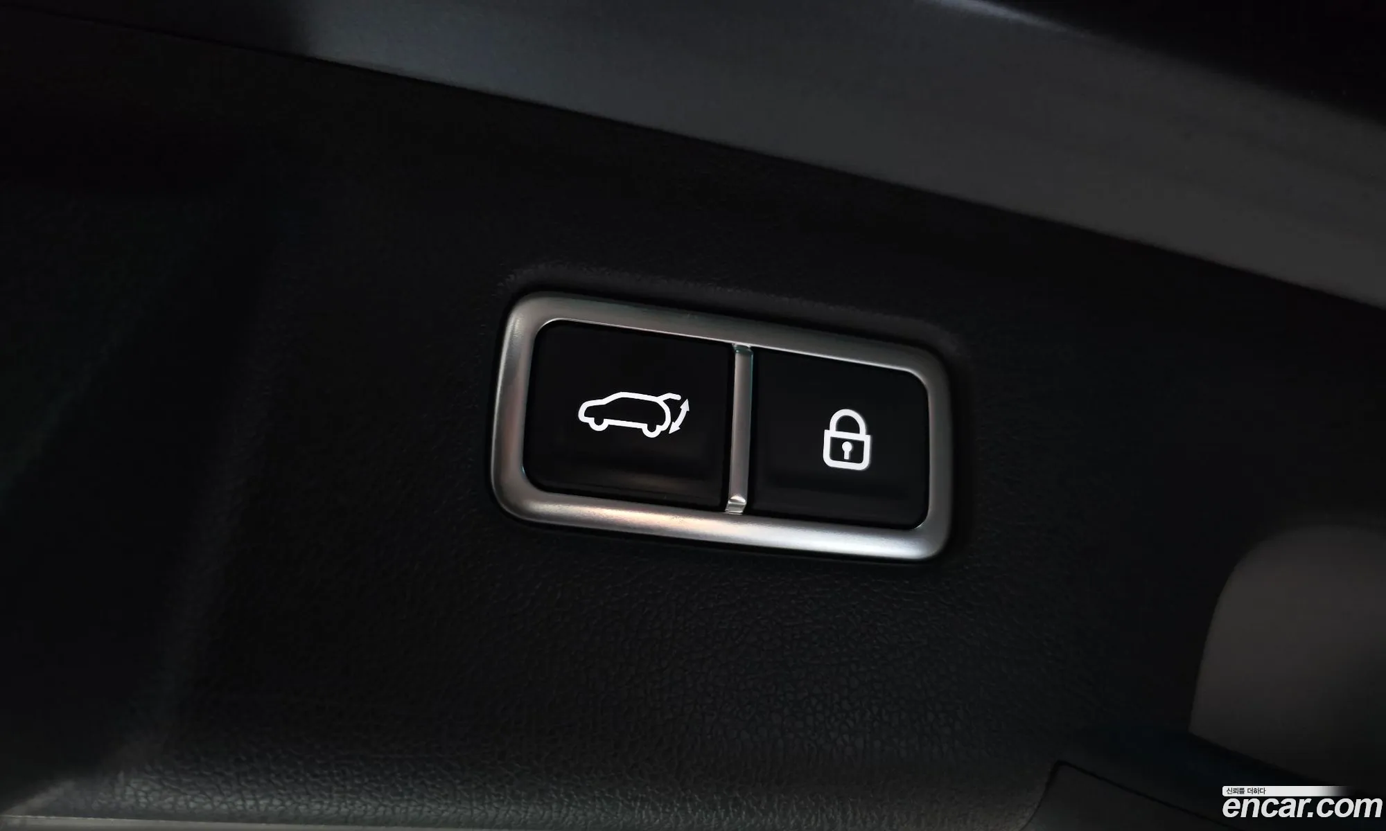 Kia Sorento 2020 KNARL81BGMA004535 — 30