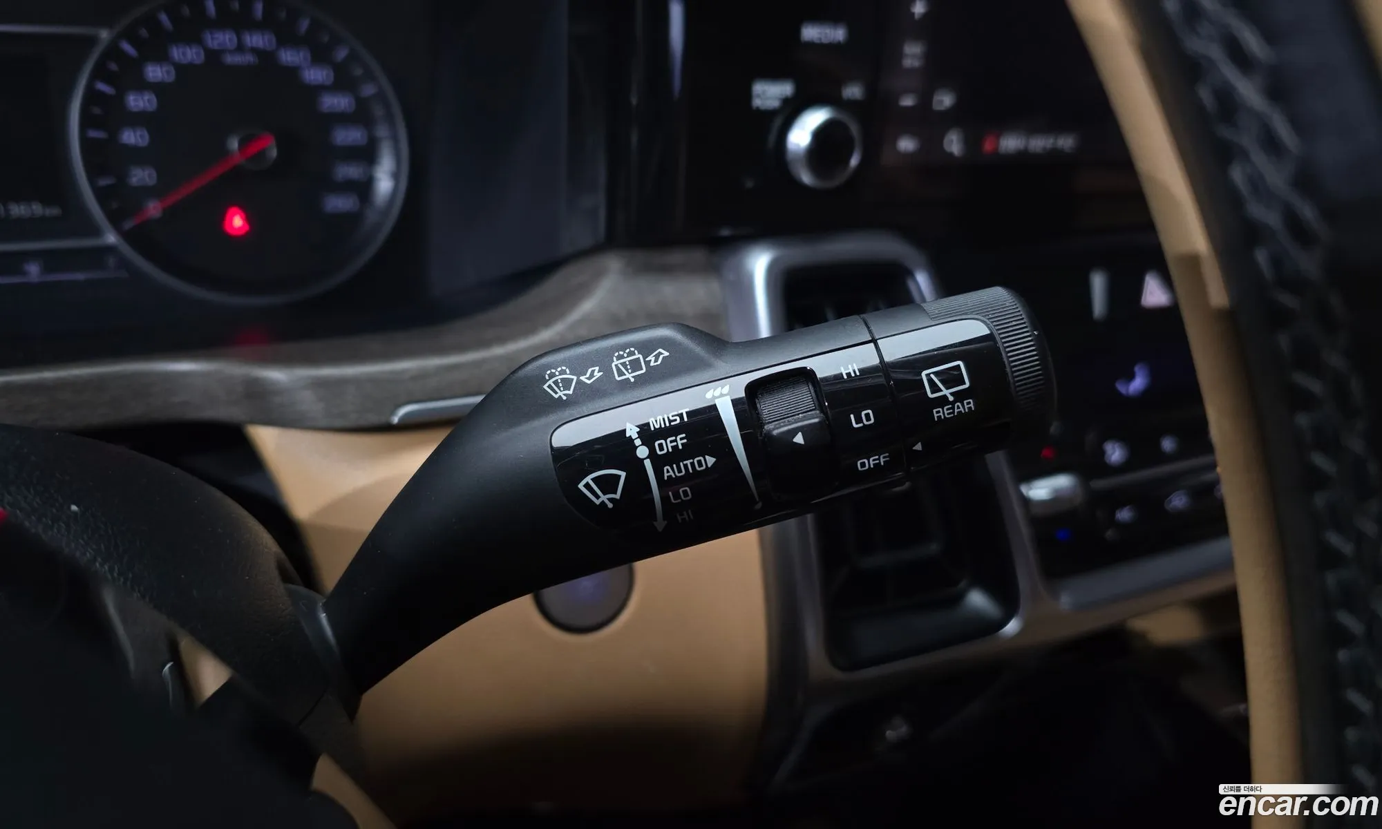 Kia Sorento 2020 KNARL81BGMA004535 — 15