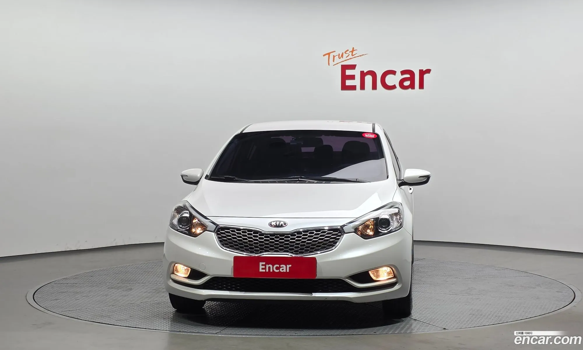 Kia K3 2013 — 2