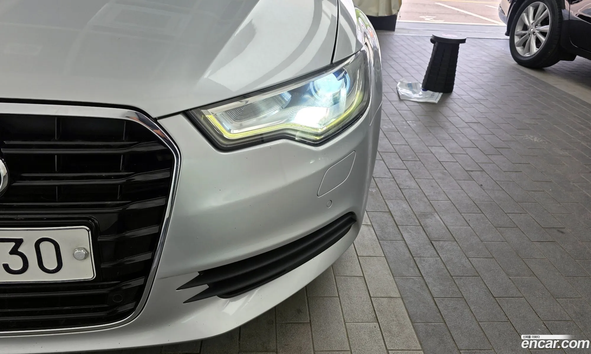 Audi A6 2011 WAUZZZ4G8CN035995 — 17