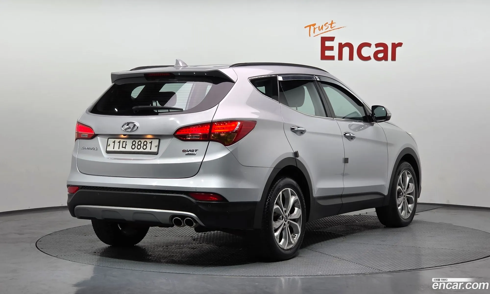 Hyundai Santa Fe DM 2015 — 16