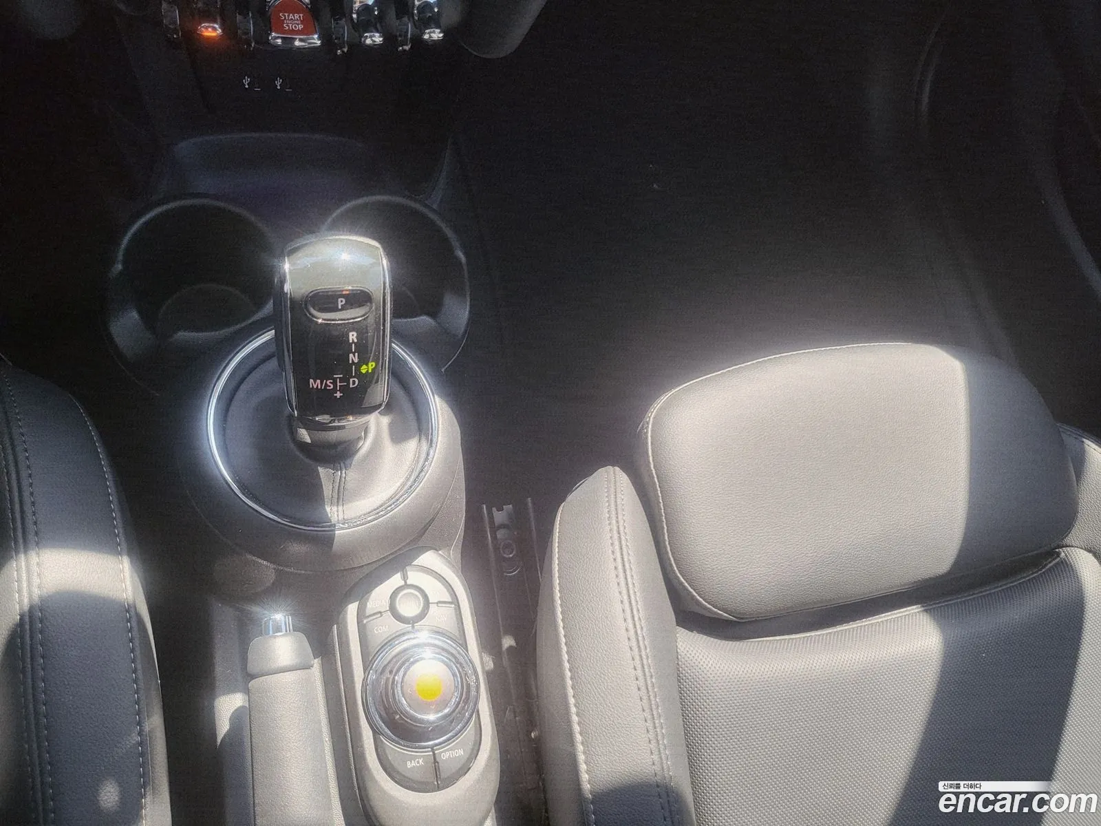 Mini Cooper 2019 — 15