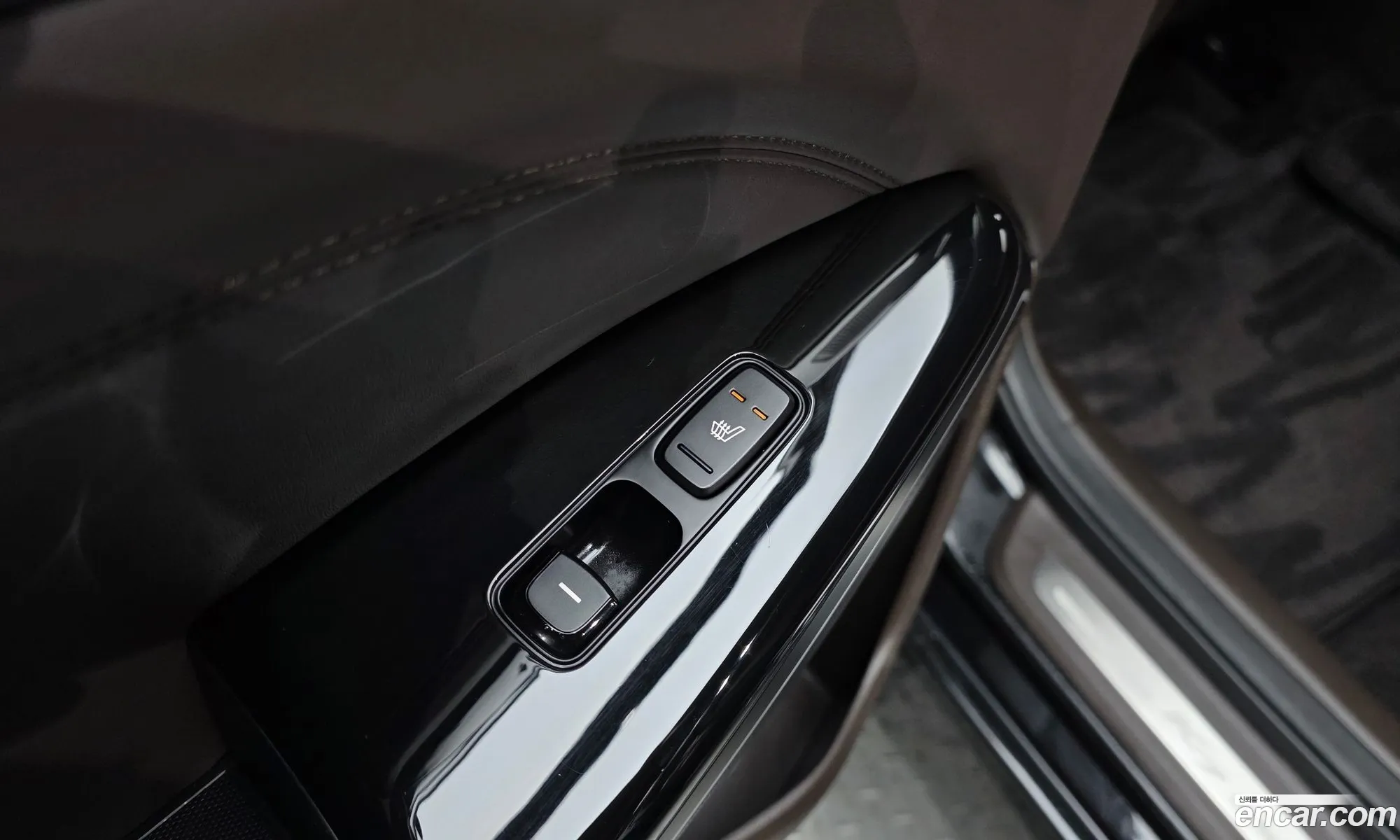 Kia K7 2018 KNALB415BJA123028 — 11