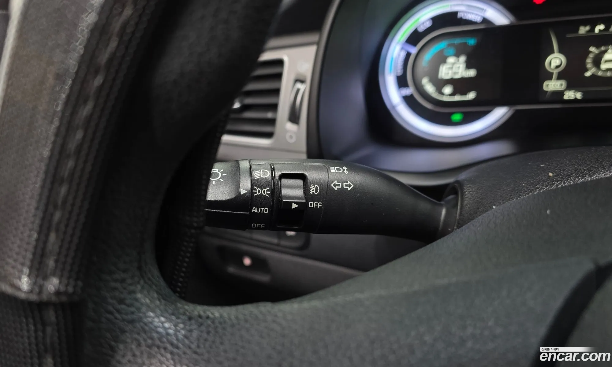 Kia Niro 2016 KNACA81CGHA013151 — 25