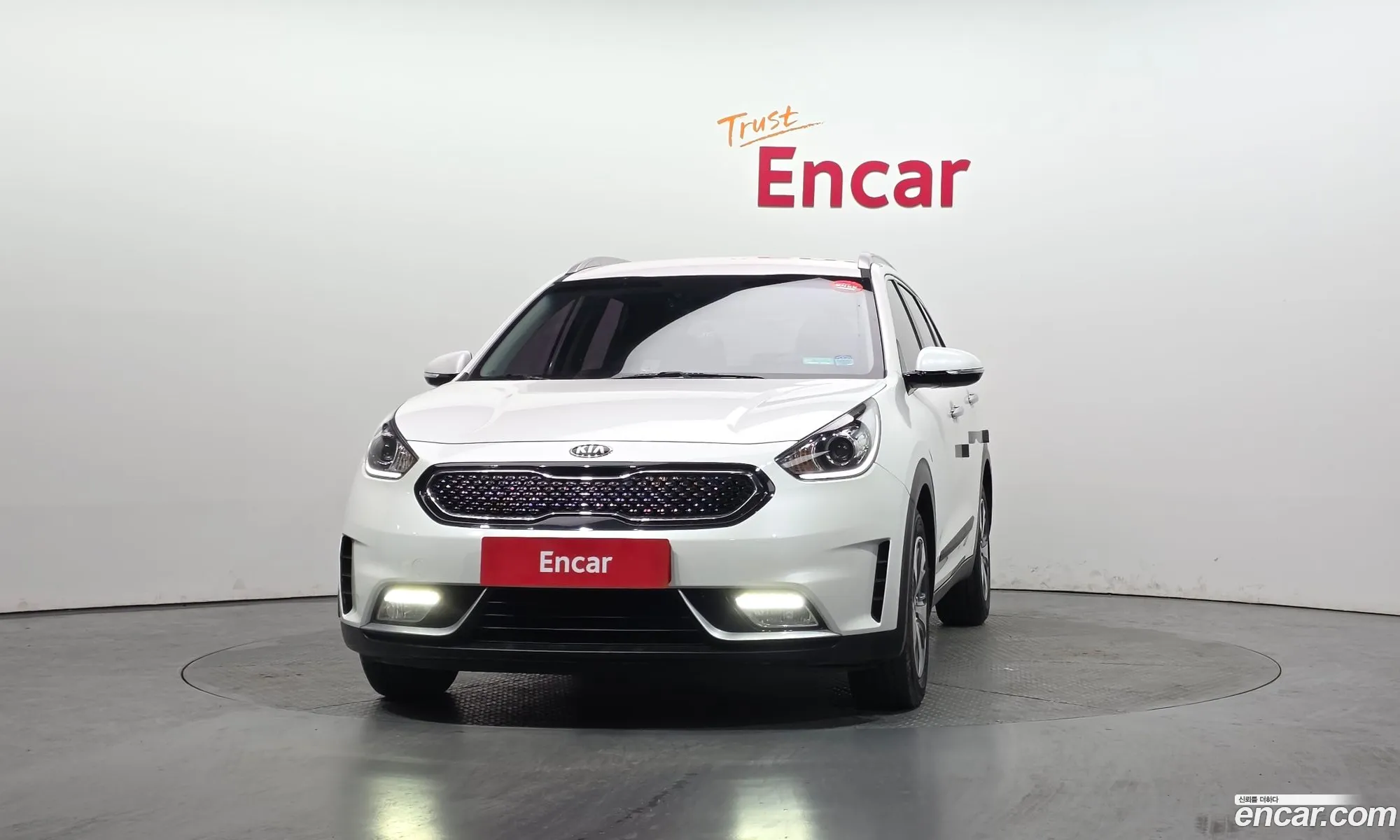 Kia Niro 2016 KNACA81CGHA013151 — 17