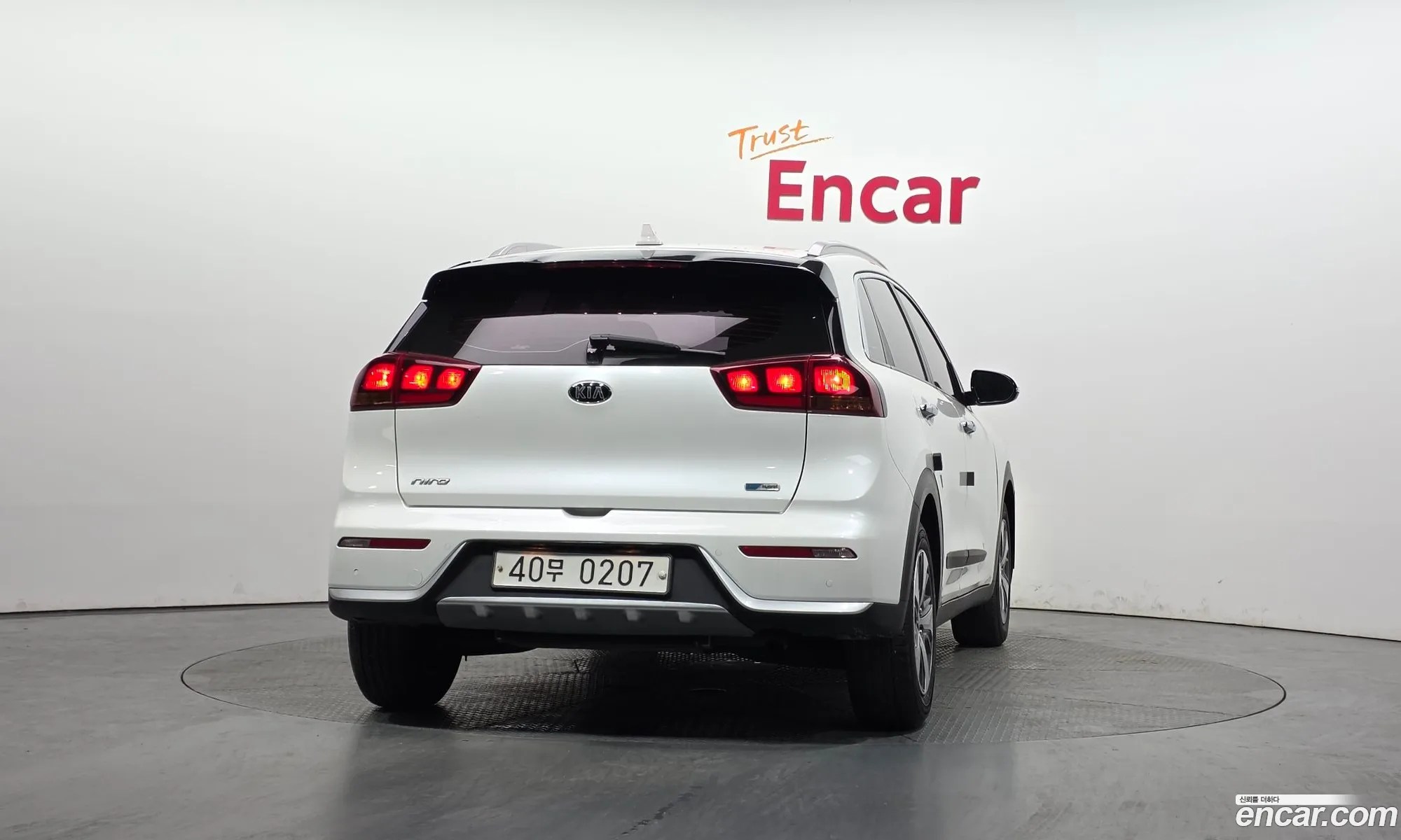 Kia Niro 2016 KNACA81CGHA013151 — 22