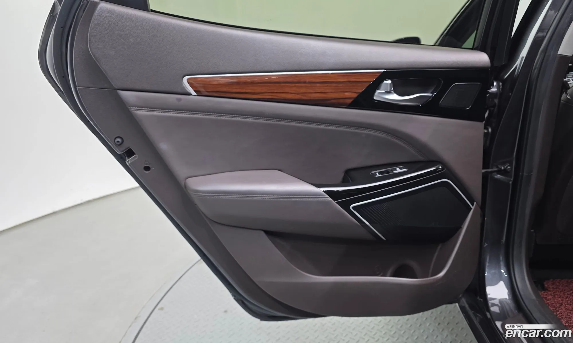 Kia K7 2017 — 10