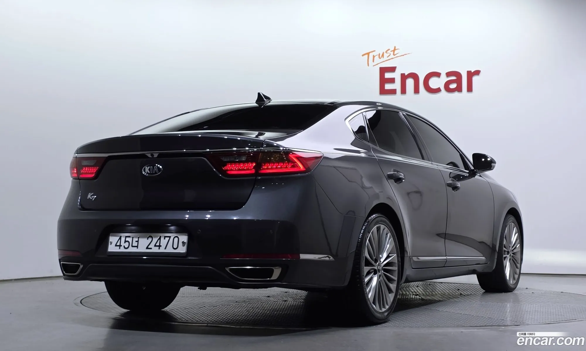 Kia K7 2017 — 13