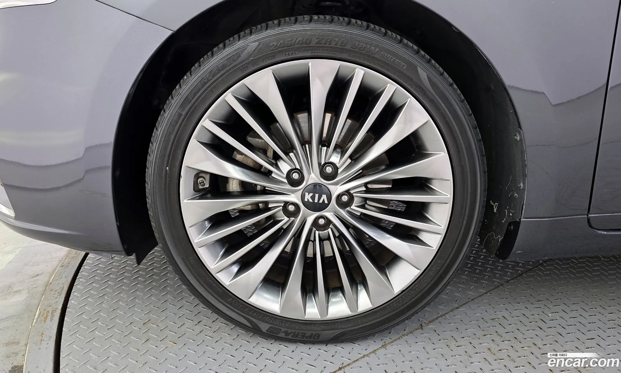 Kia K7 2017 — 6