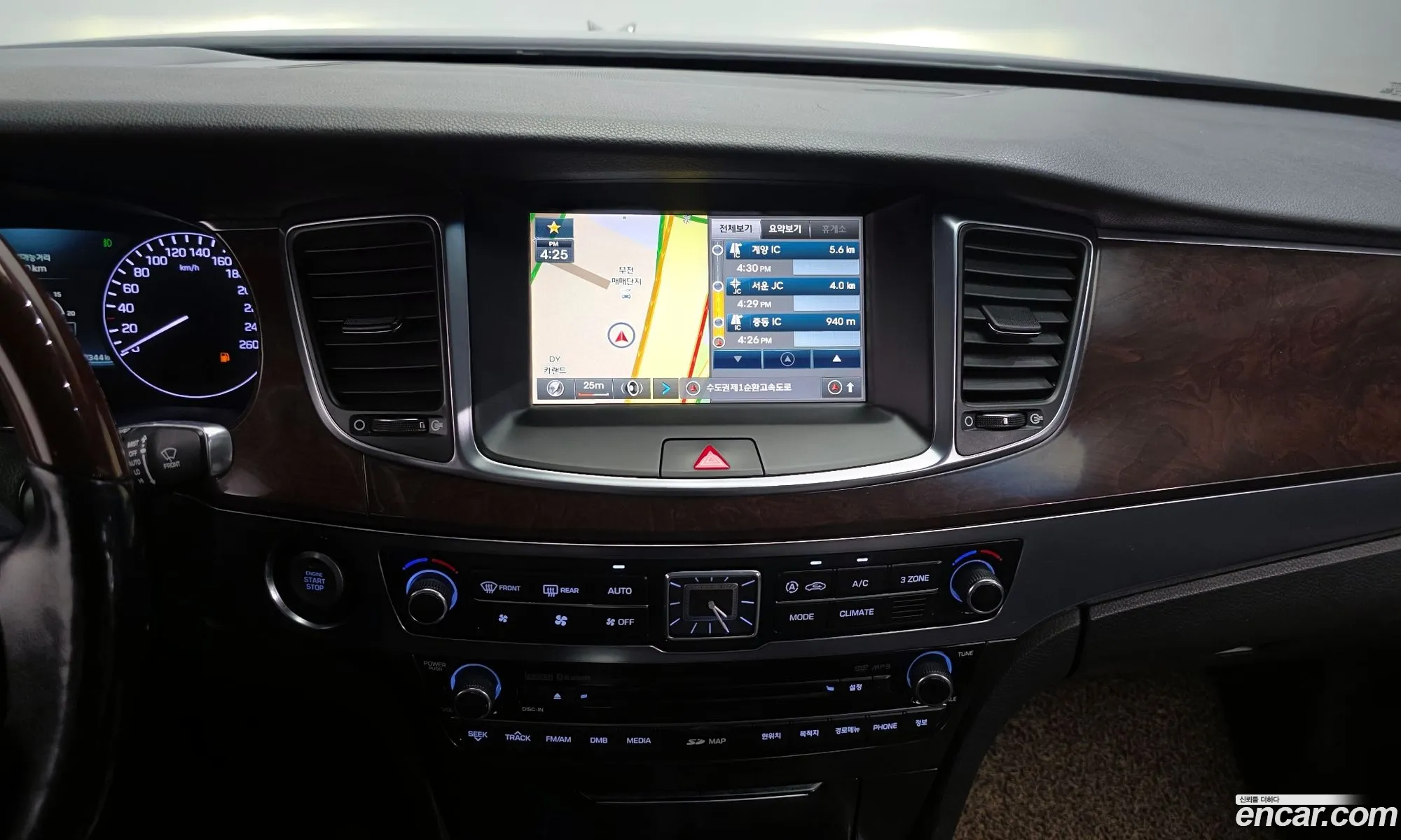 Hyundai Equus 2013 KMHGF41DBEU082148 — 19