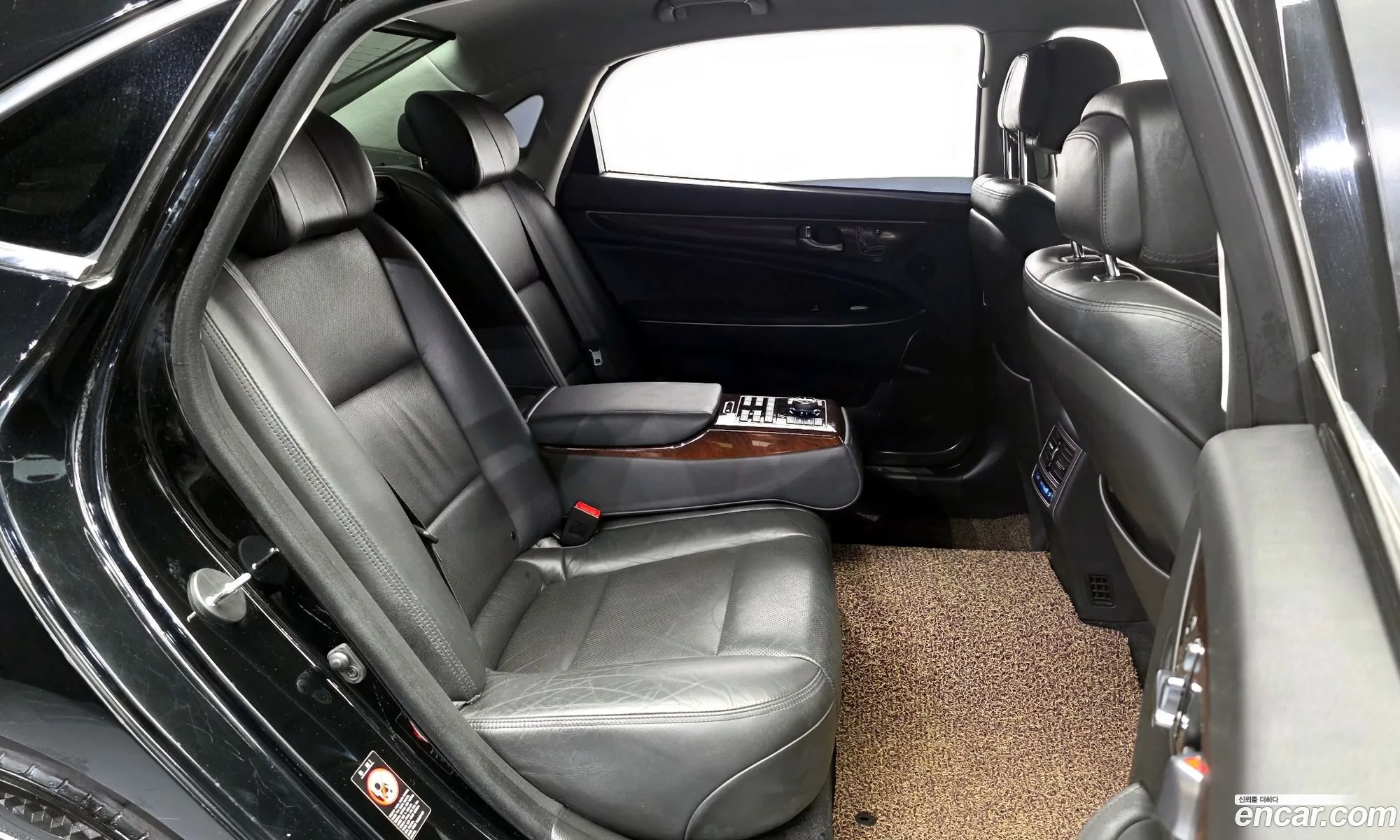 Hyundai Equus 2013 KMHGF41DBEU082148 — 10