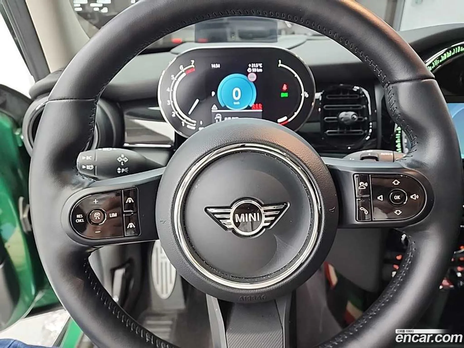 Mini Cooper S 2021 — 14