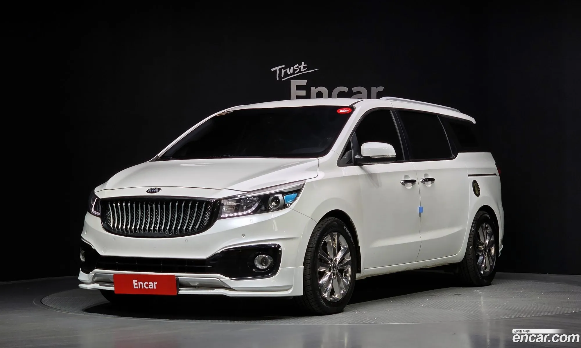 Kia Carnival 2014 — 19