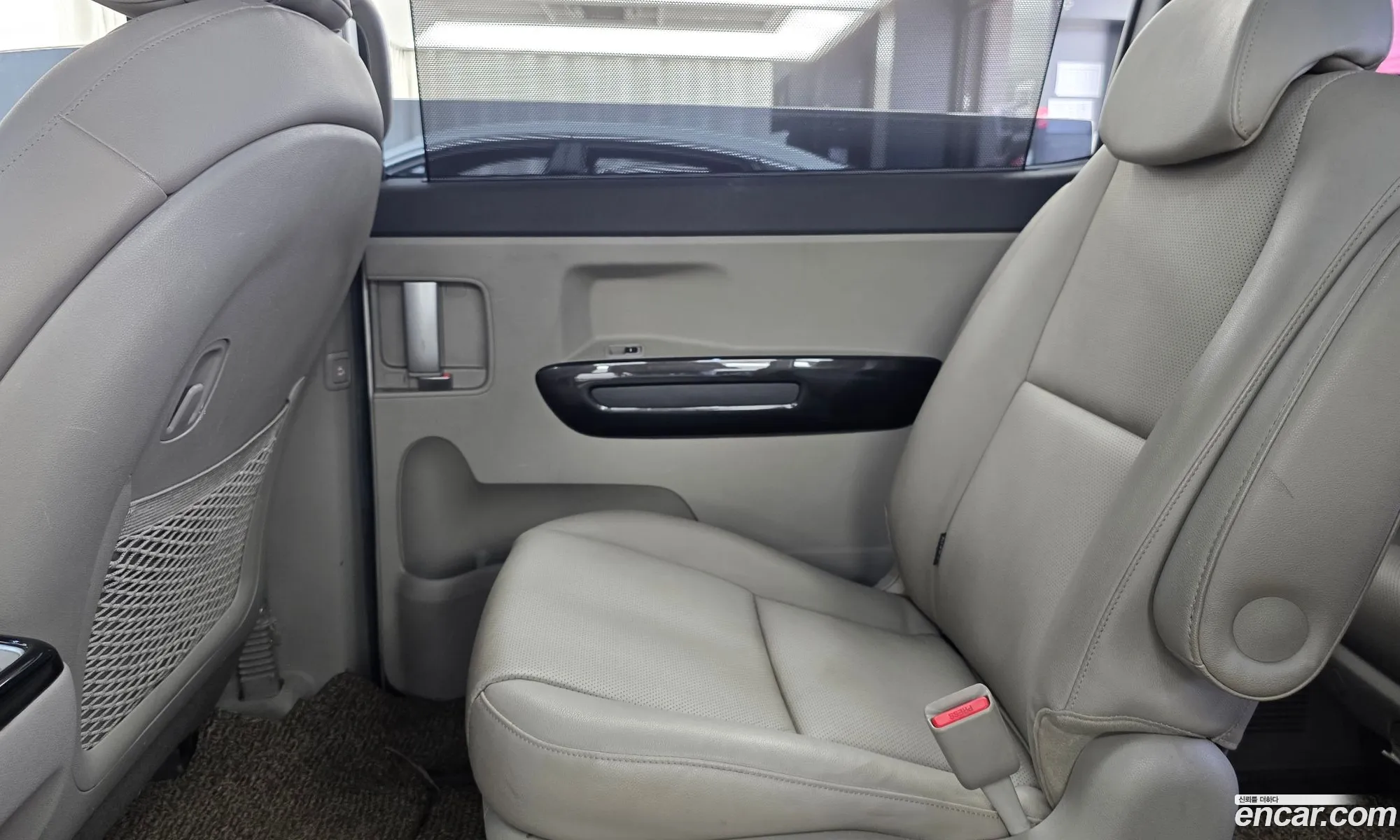 Kia Carnival 2014 — 23