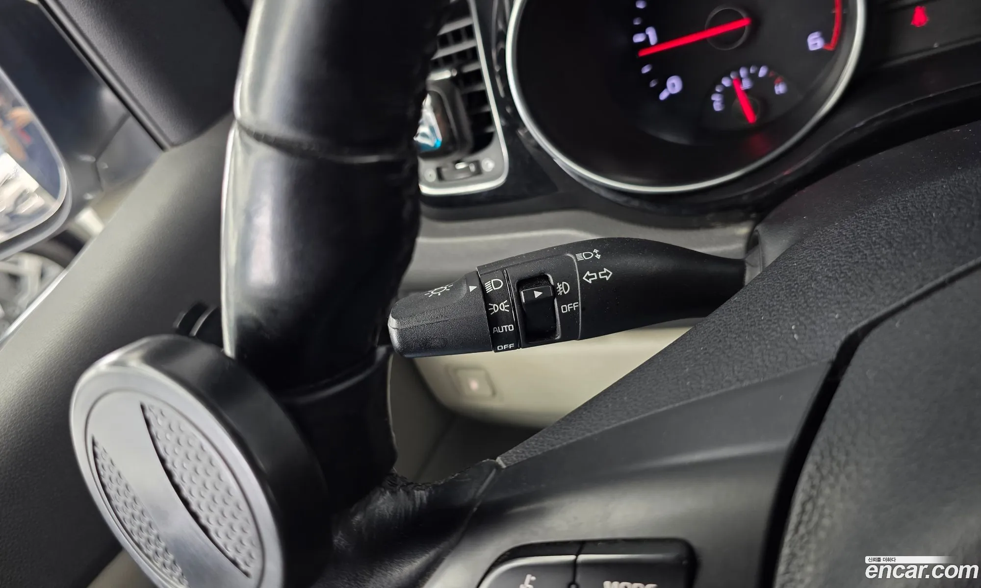 Kia Carnival 2014 — 32