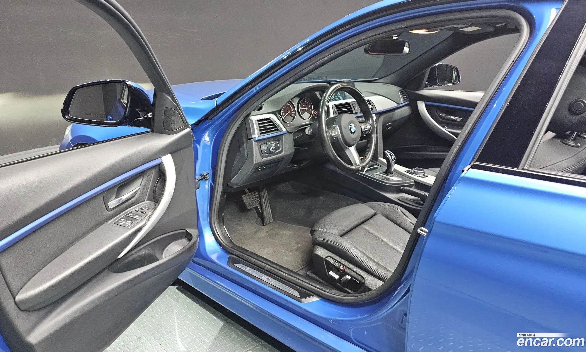 BMW 3 Series 2017 WBA8A9100HK883176 — 12