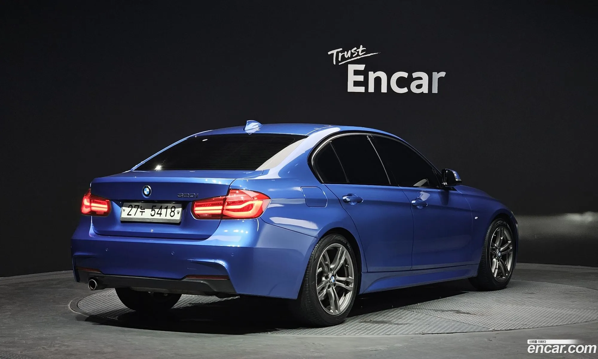 BMW 3 Series 2017 WBA8A9100HK883176 — 2