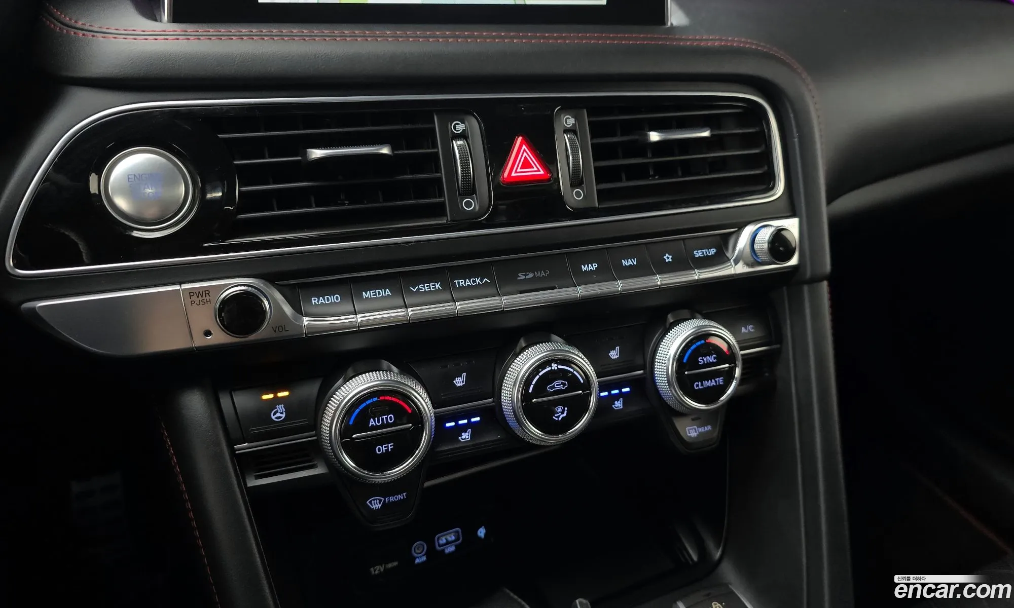 Genesis G70 2017 KMTG541EDJU001378 — 21