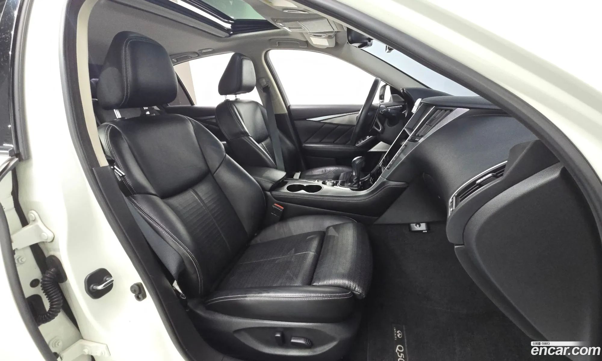Infiniti Q50 2017 JNKAV71E8HM150014 — 12