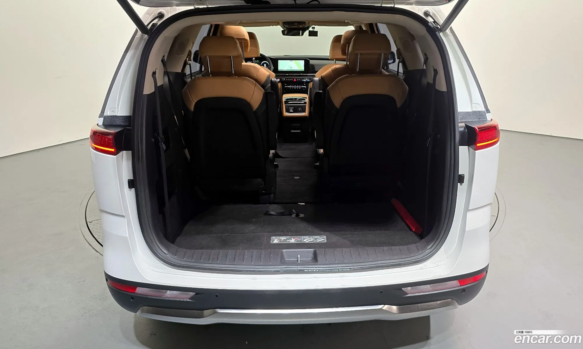 Kia Carnival 2022 KNANE813BPS266854 — 5