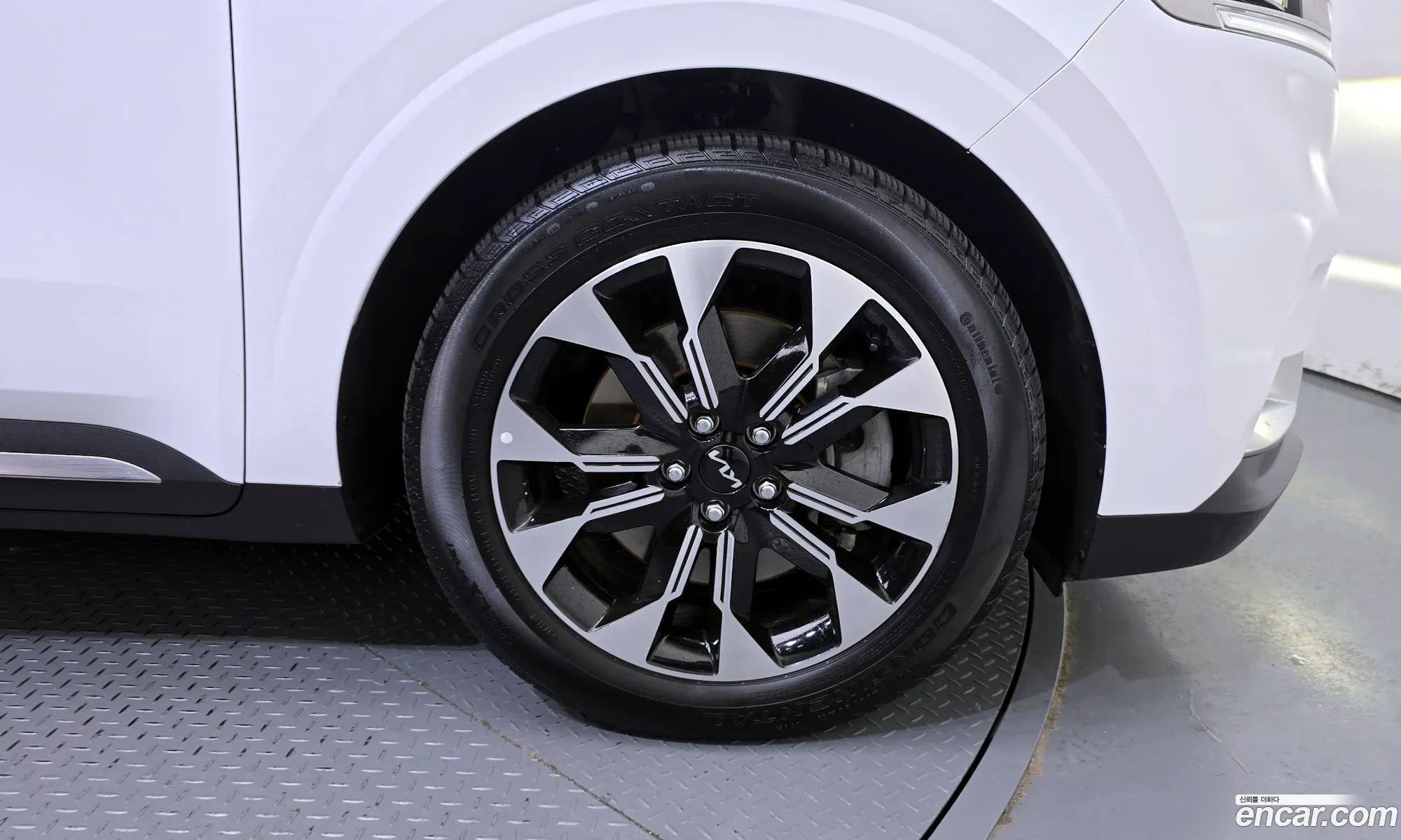 Kia Carnival 2022 KNANE813BPS266854 — 19