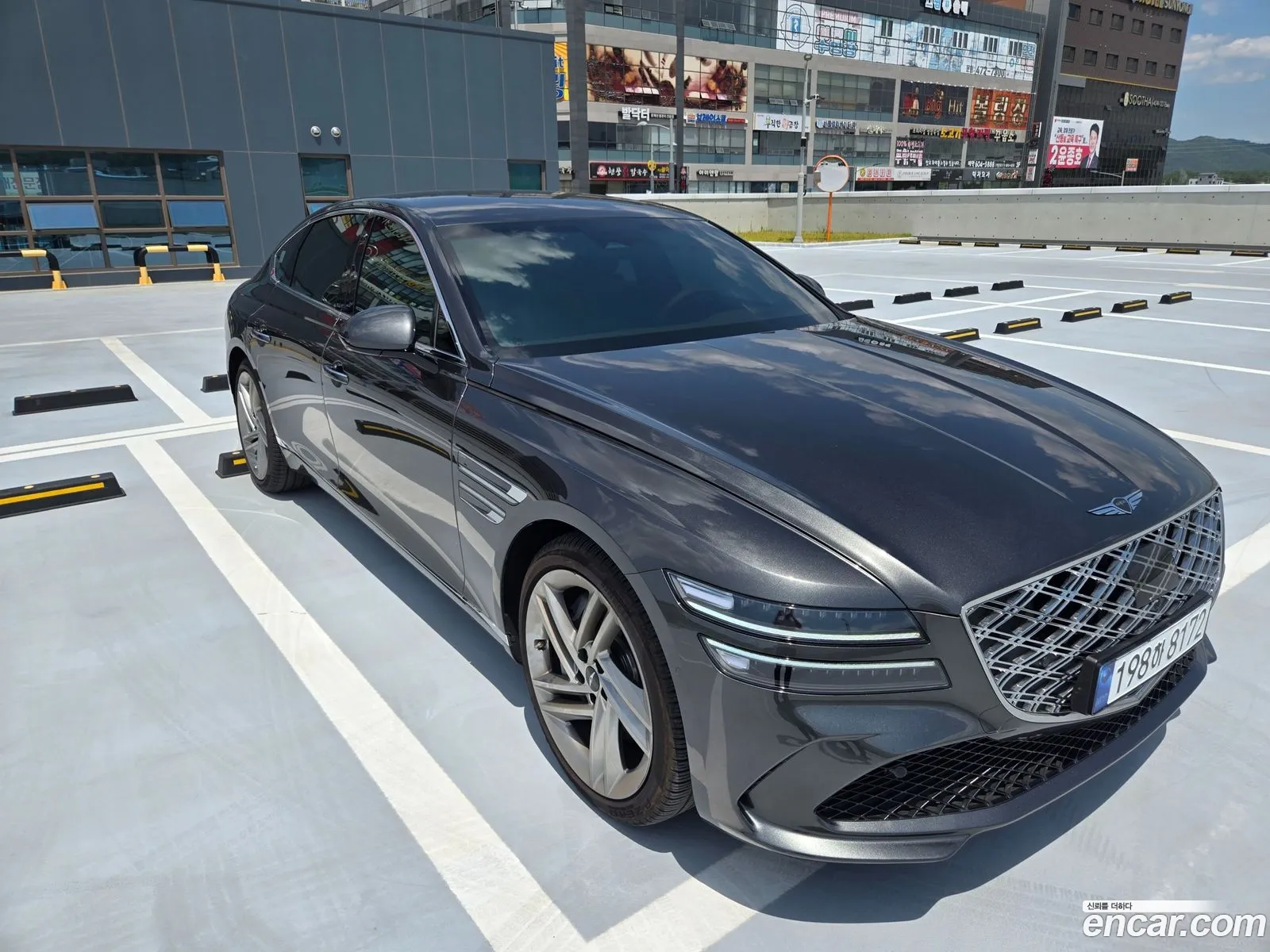 Genesis G80 2024 — 2