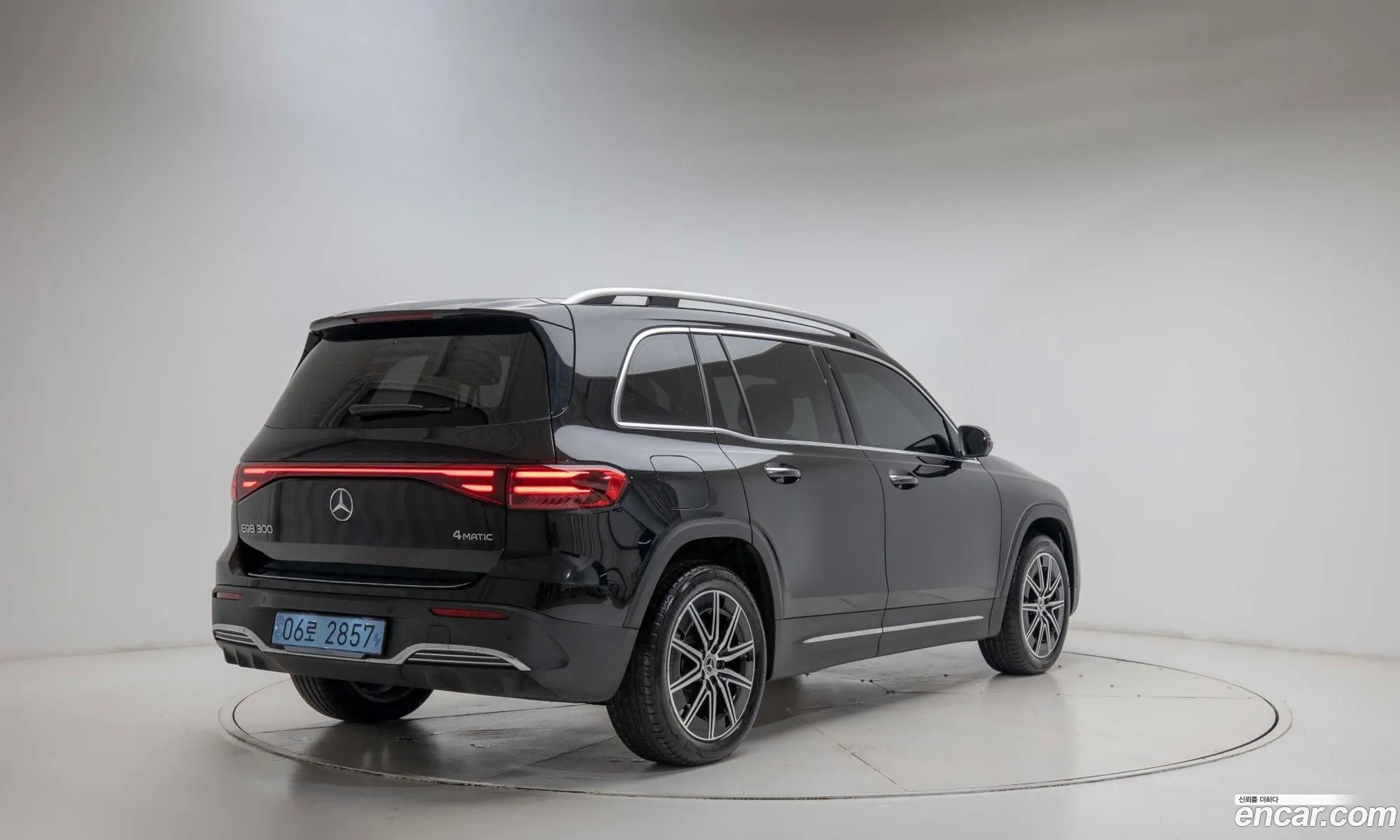 Mercedes-Benz EQB X243 2024 — 7