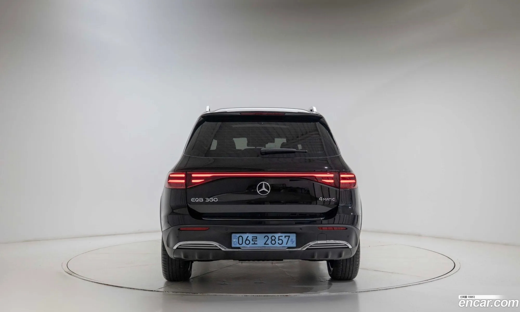 Mercedes-Benz EQB X243 2024 — 10