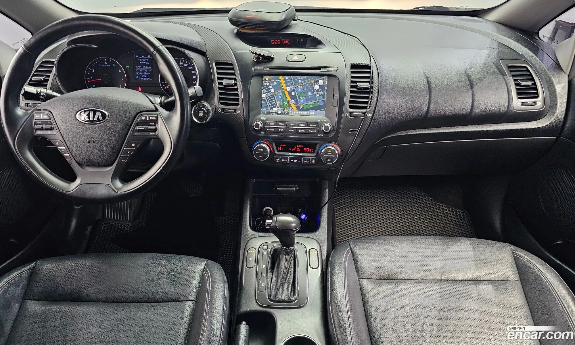 Kia K3 2013 KNAFK412BEA172956 — 6