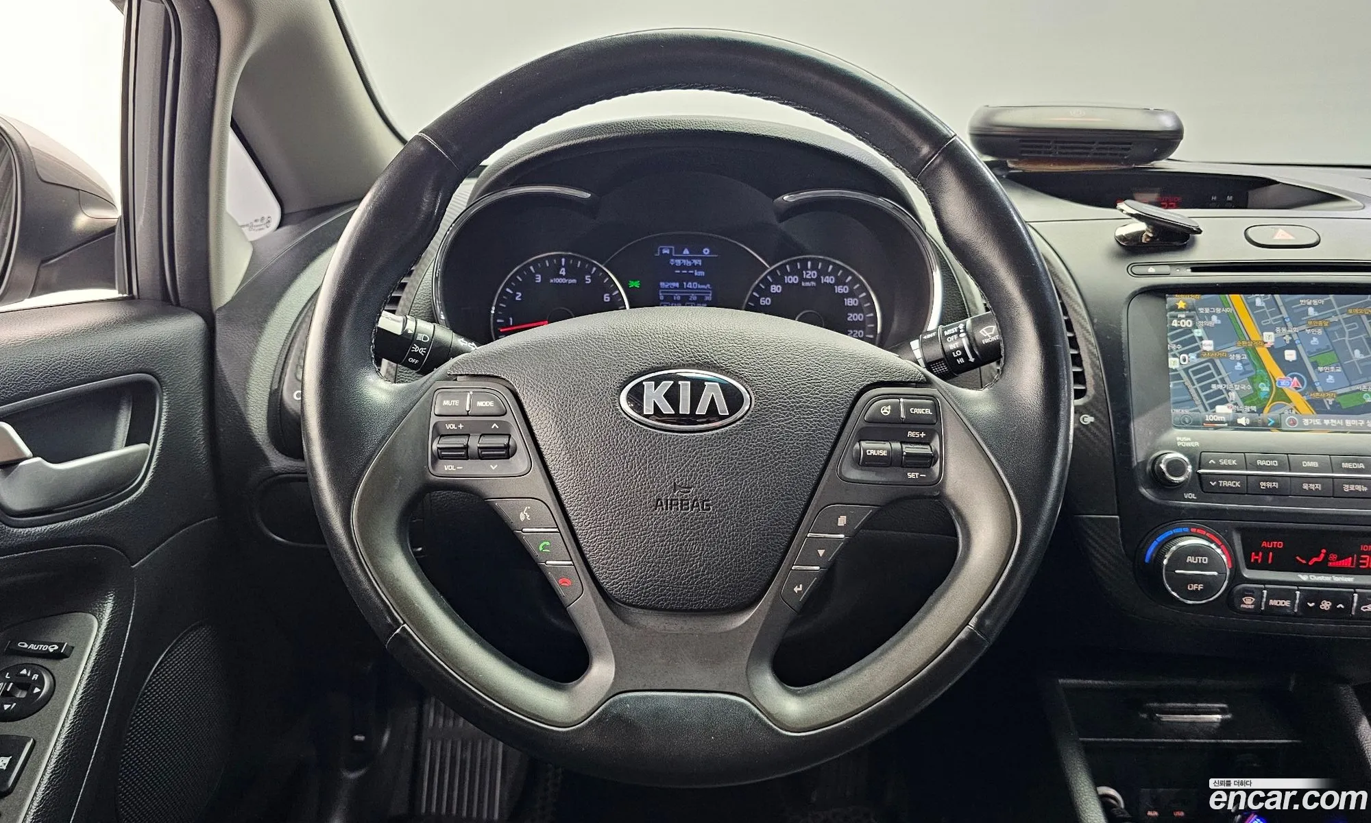 Kia K3 2013 KNAFK412BEA172956 — 4