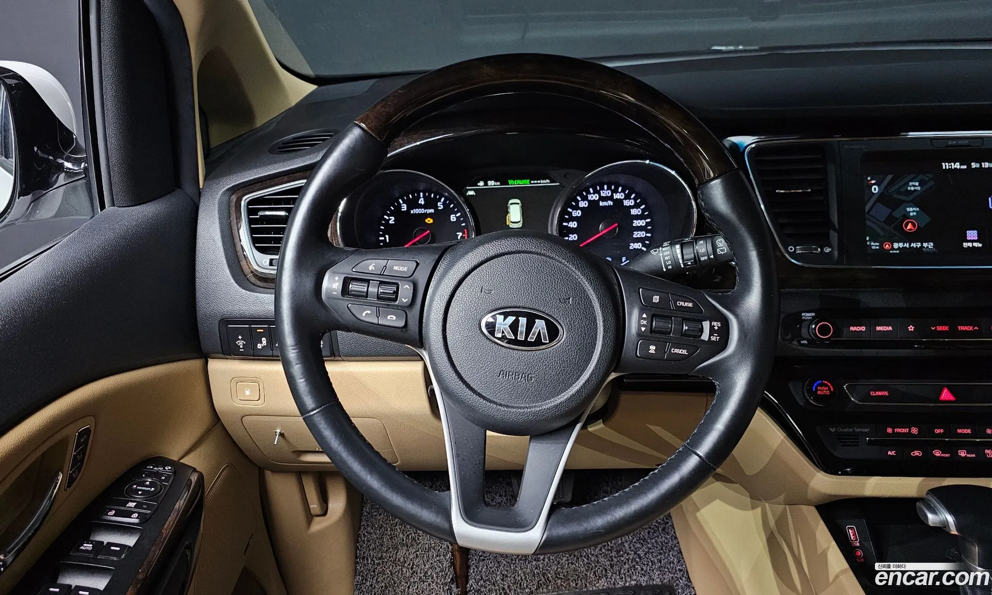Kia Carnival 2019 KNAME811BKS578914 — 26
