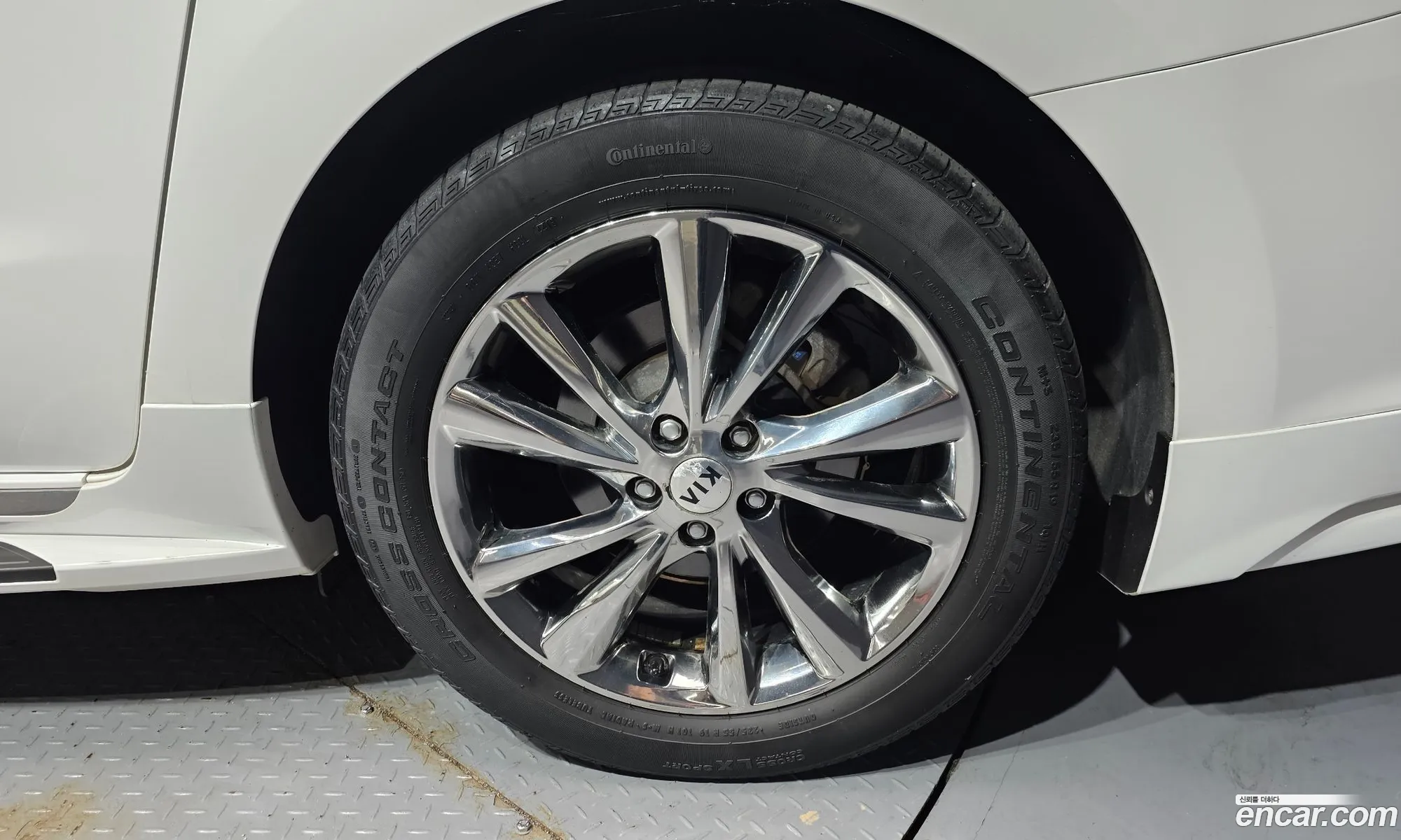 Kia Carnival 2019 KNAME811BKS578914 — 11