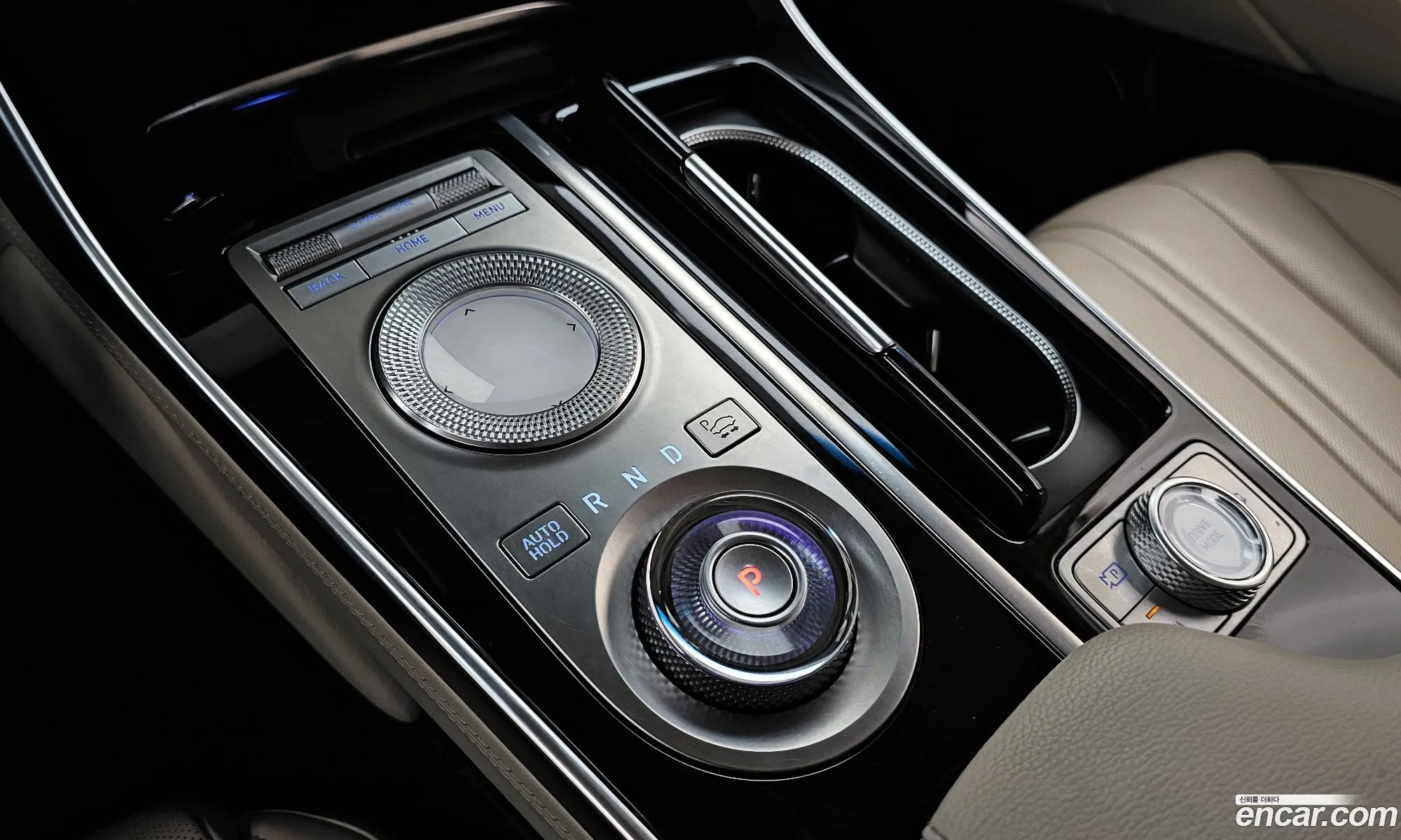 Genesis GV80 2020 — 10
