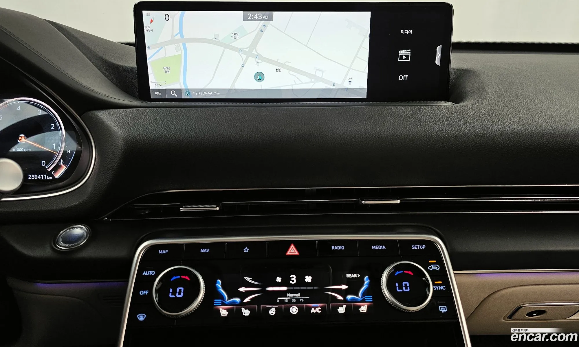 Genesis GV80 2020 — 12