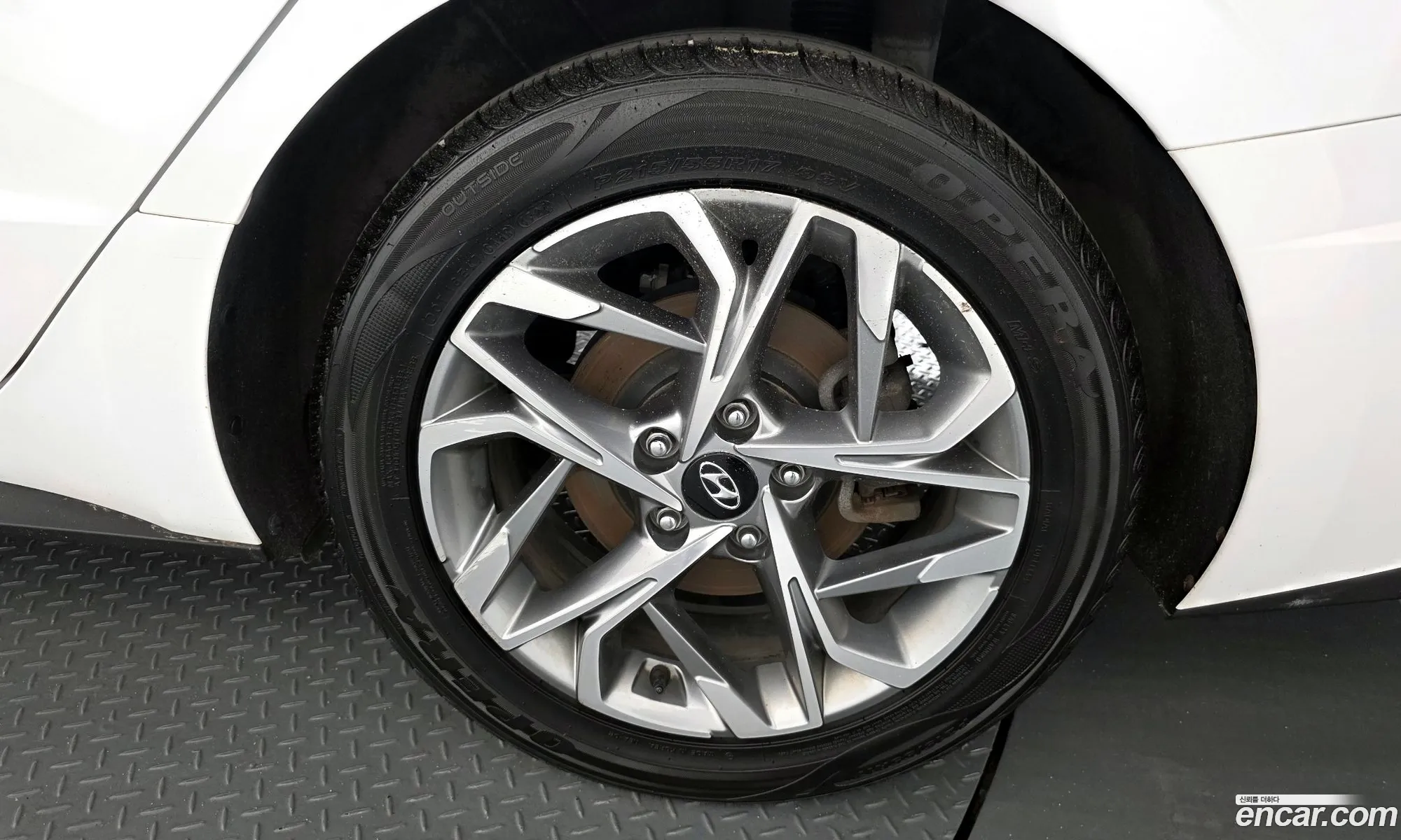 Hyundai Sonata 2019 — 18