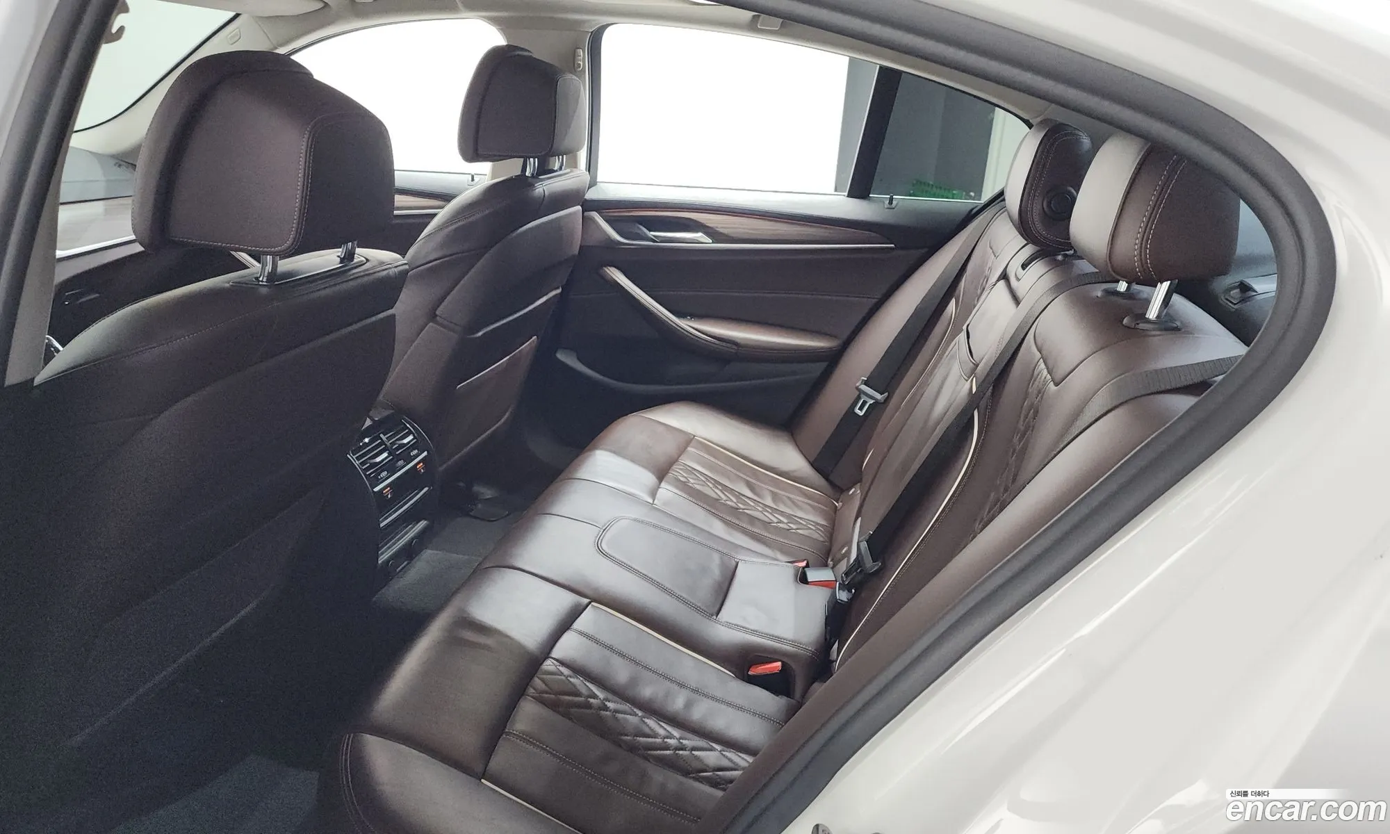 BMW 5 Series 2018 — 13