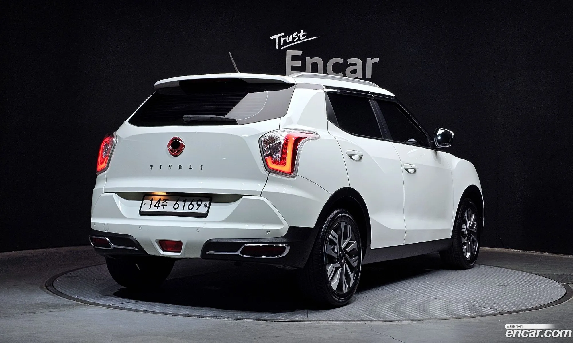 KG Mobility (SsangYong) Tivoli Armour 2019 — 14