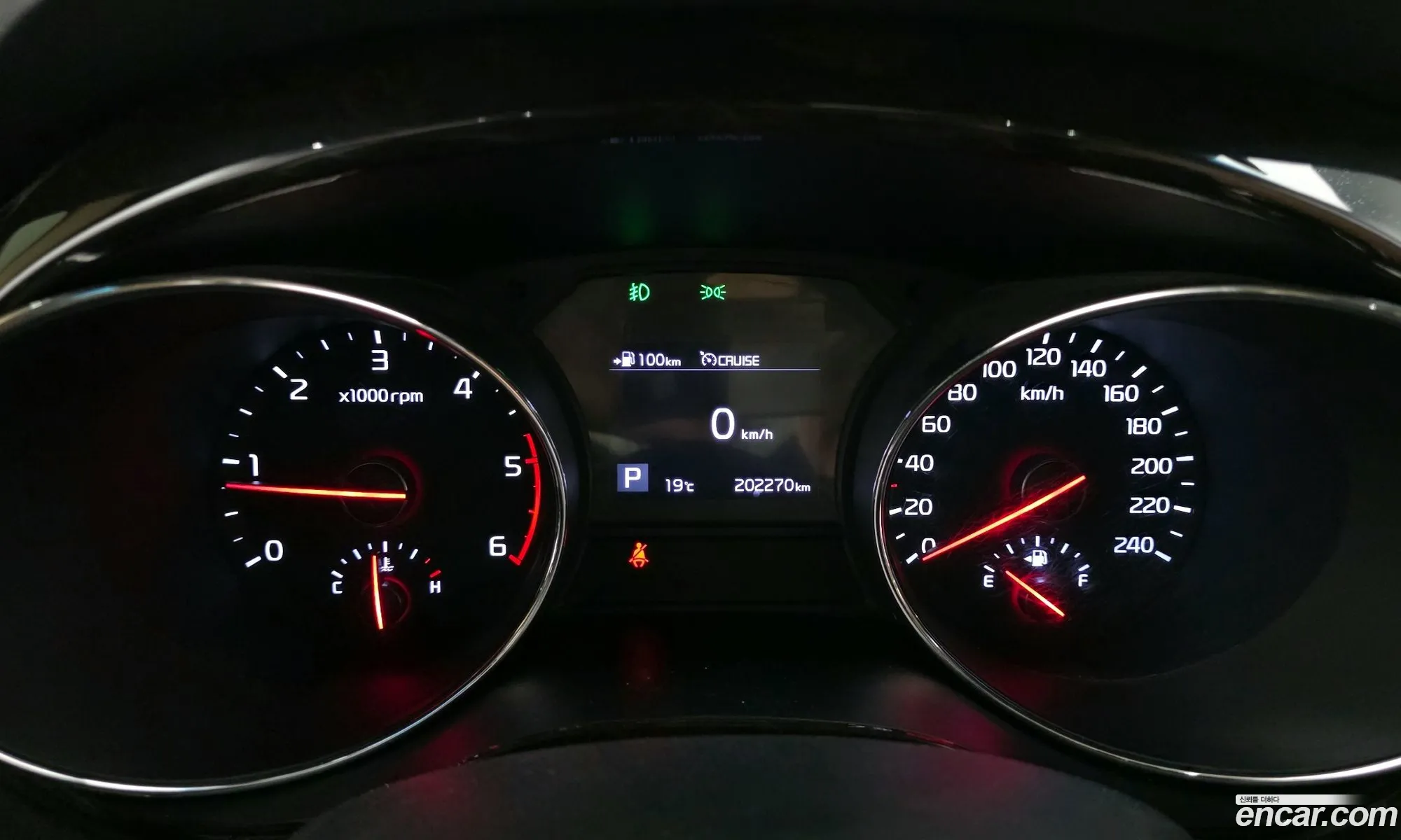 Kia Carnival 2019 KNAME81ABKS538766 — 8
