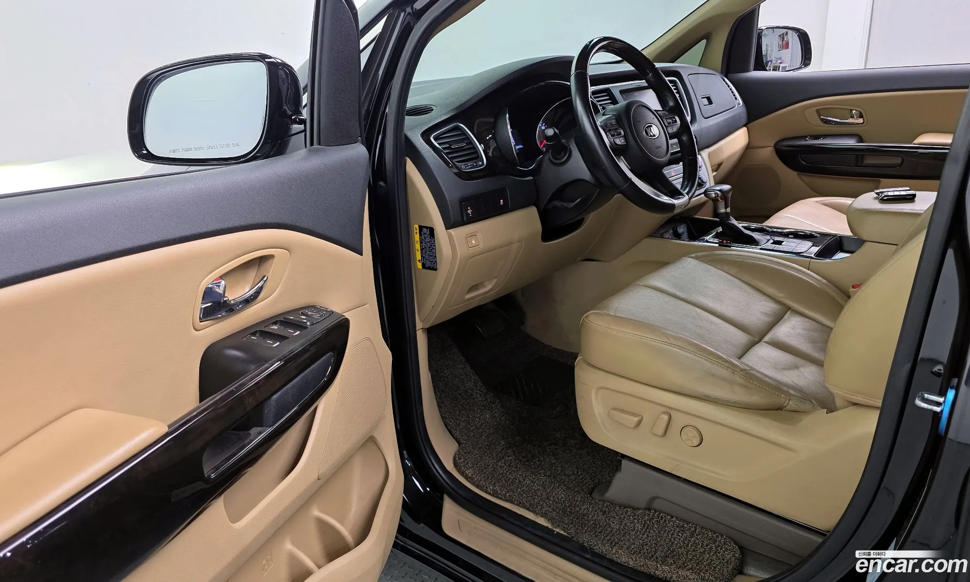 Kia Carnival 2019 KNAME81ABKS538766 — 13