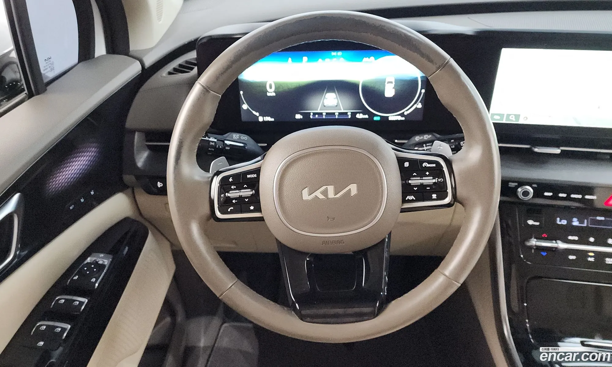 Kia Carnival 2021 KNANE81BBNS132909 — 11