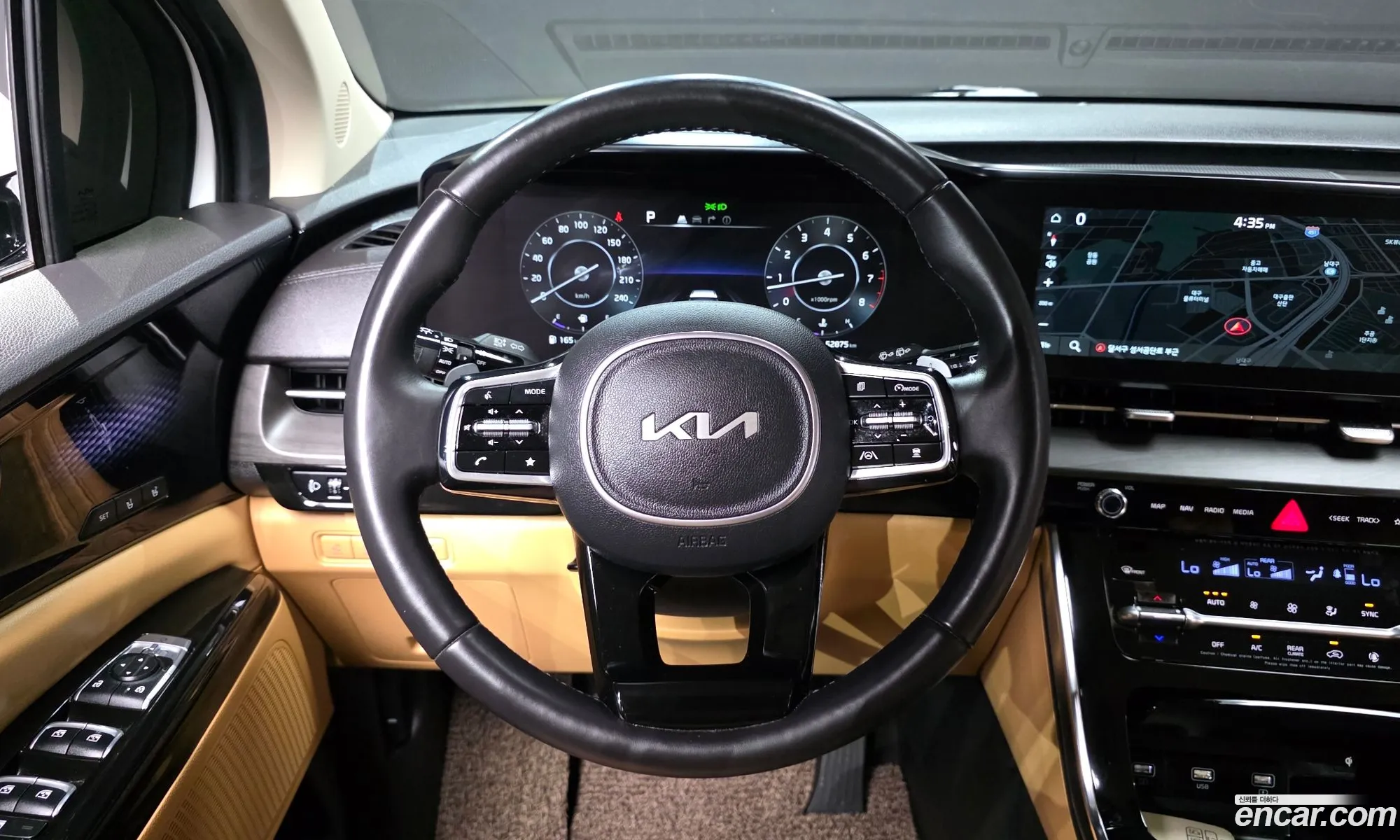 Kia Carnival 2022 — 17