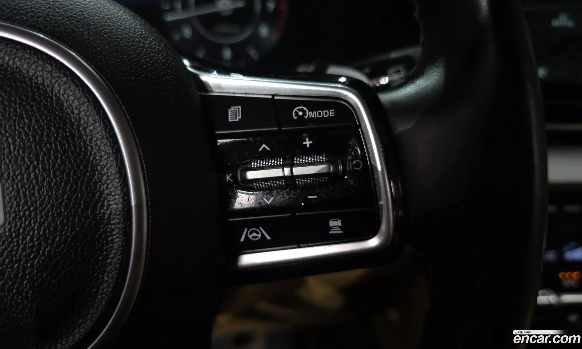 Kia Carnival 2022 — 10