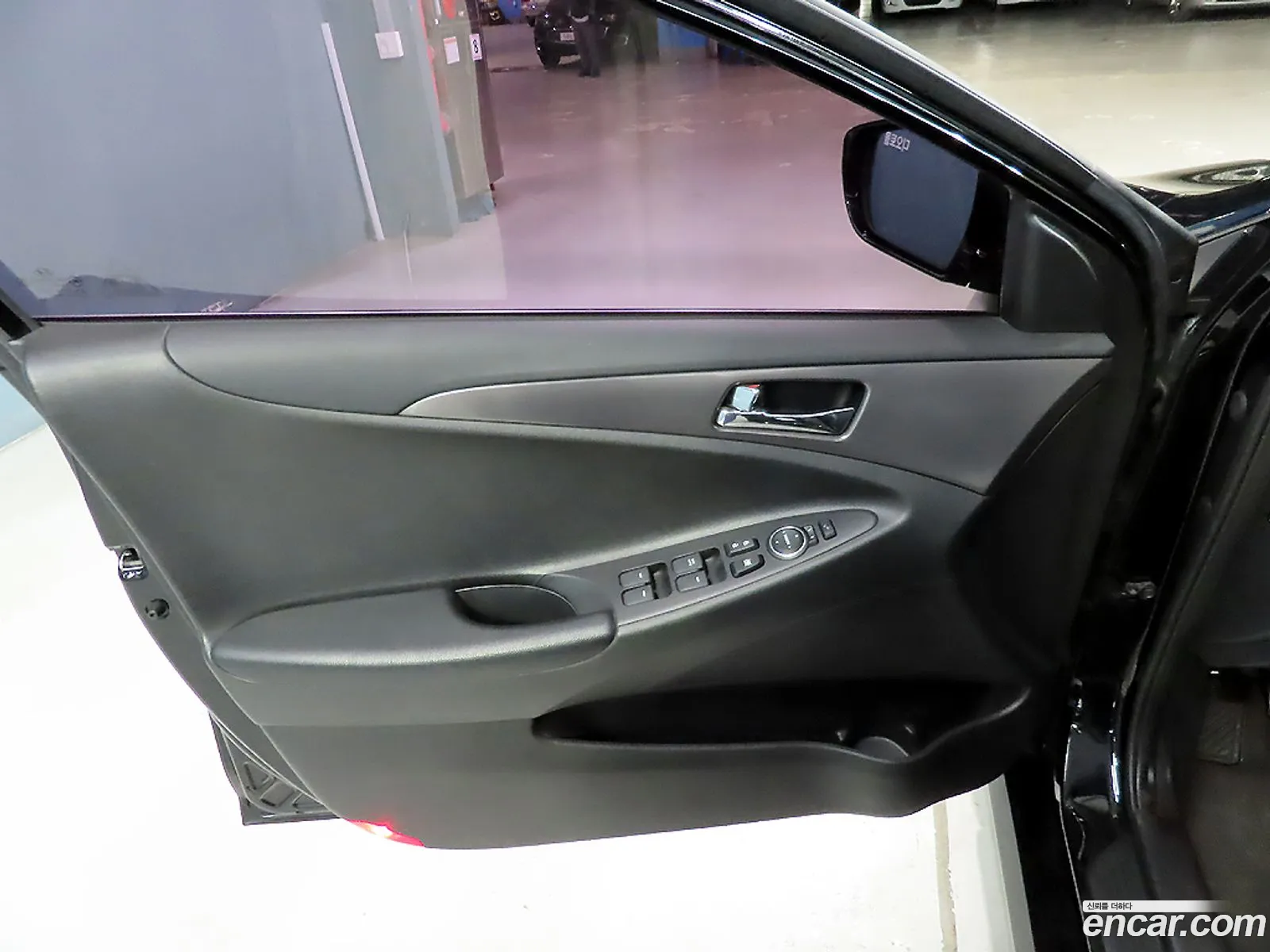 Hyundai Sonata Hybrid 2013 — 10